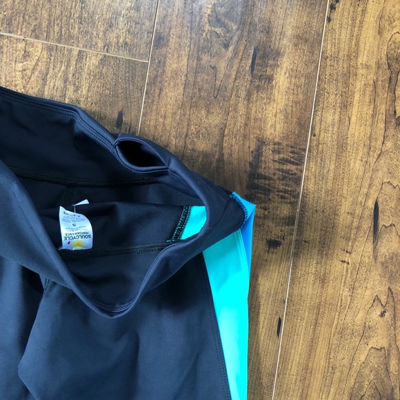 NWT Soulcycle Wrap Around Striped Cycling Capris - Picture 7 of 7